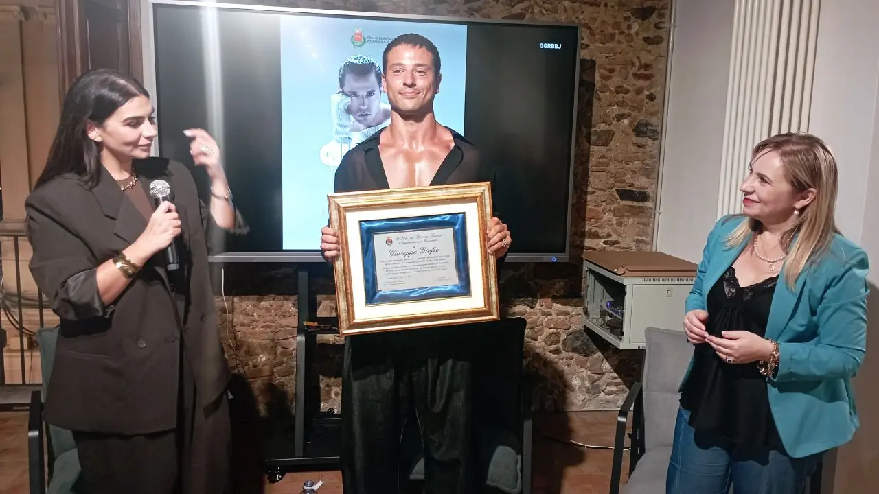 Gioia Tauro, Giuseppe Giofrè accolto come una star: «Qui il centro di tutto»