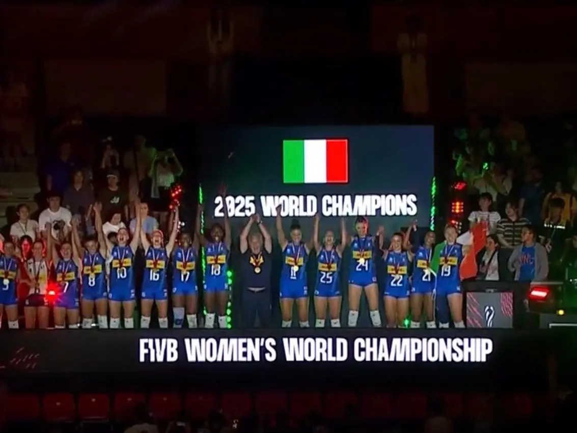 I Mondiali Volley Thailandia 2025 si tingono di Azzurro, le atlete di Velasco battono la Turchia al tie break