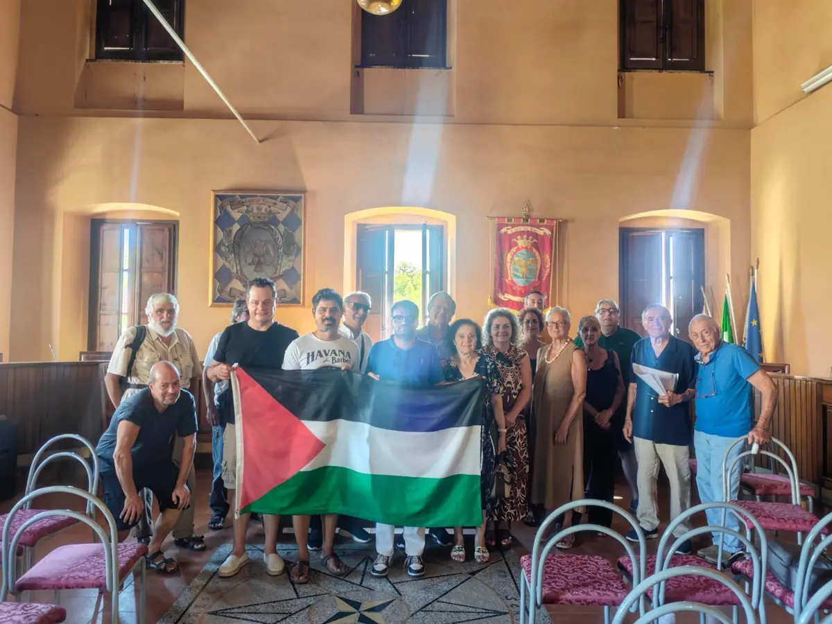 Locri, associazioni e movimenti per la Palestina si mobilitano per Gaza: «Dobbiamo fare sentire la nostra voce a difesa della Pace e dei Diritti umani»