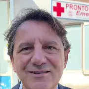 Reggio, Tridico visita il pronto soccorso del Gom: «Carenza di risorse e gestione inefficace»