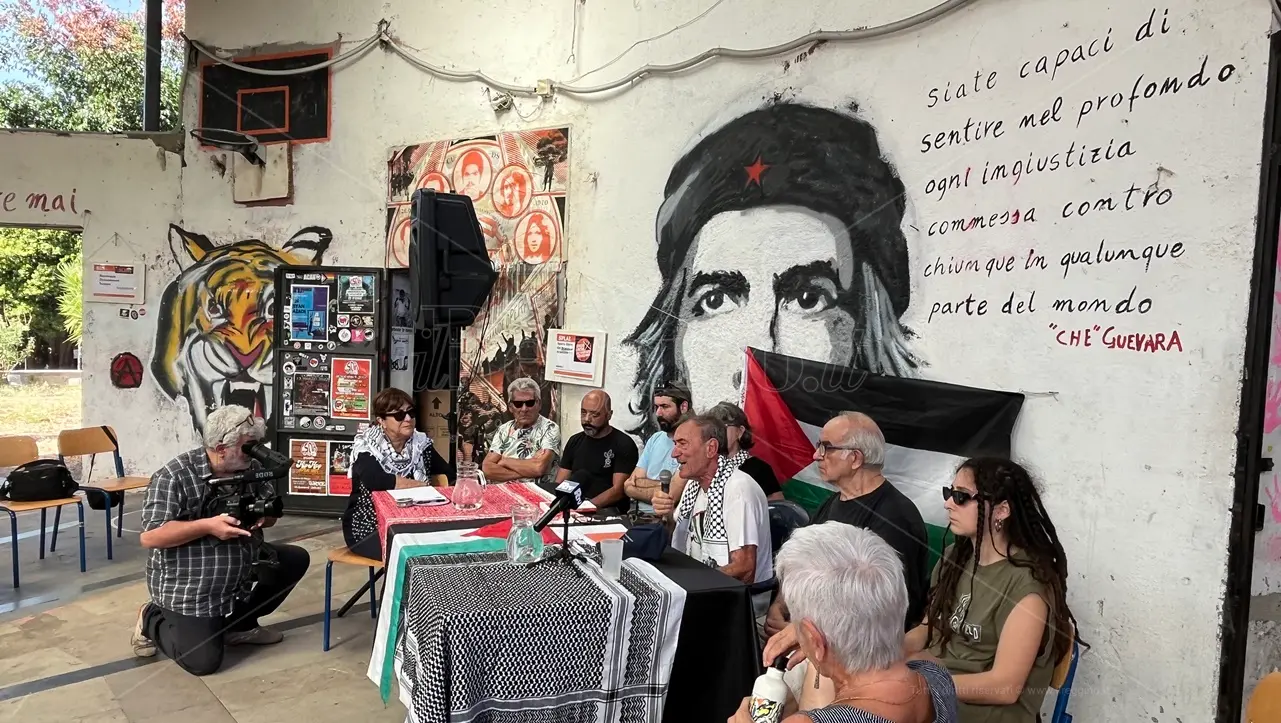 Reggio, Nando Primerano in missione umanitaria a Gaza: «Pericoloso partire? Lo è di più restare indifferenti e inerti» - FOTO e VIDEO