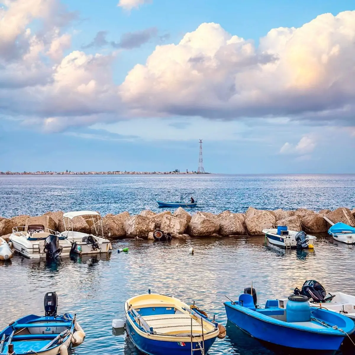 FOTO DEL GIORNO | …il respiro dello Stretto