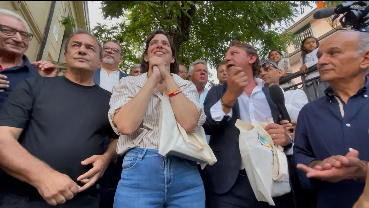 Regionali, Elly Schlein a Camini: «Esempio di inclusione e accoglienza»