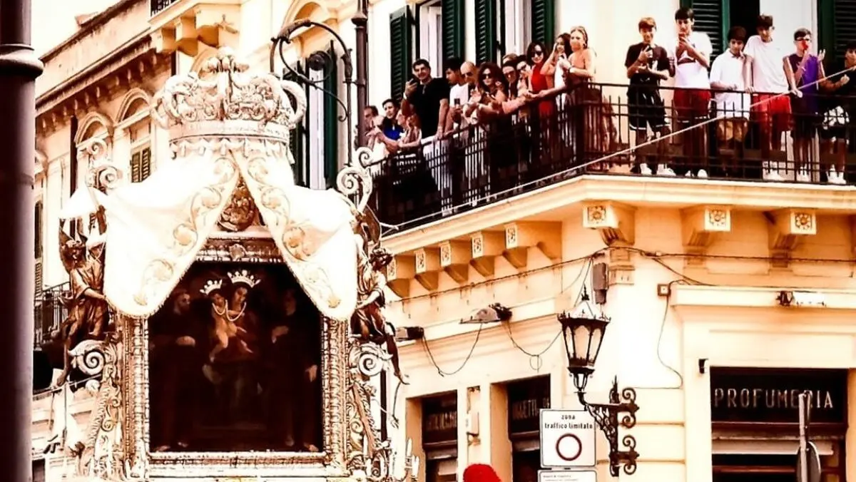 NON C’È NENTI | Reggio in festa per la Madonna della Consolazione tra processione, concerti e Scirubetta