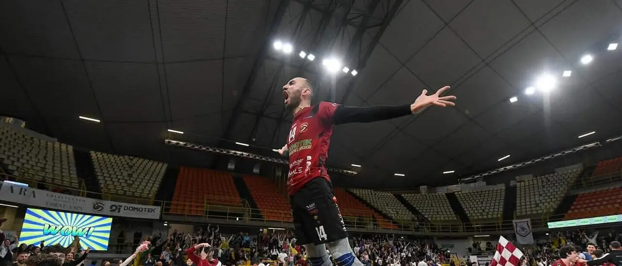 Domotek Volley, Laganà trascina i tifosi: «Tante emozioni, il nostro obiettivo è riempire il PalaCalafiore»