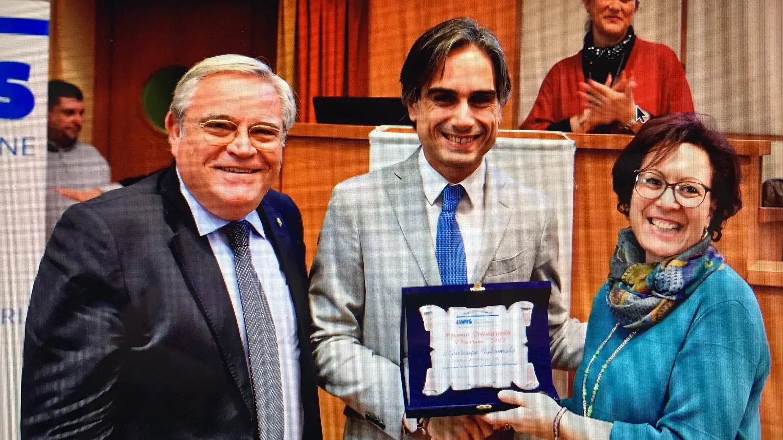 Avis, consegnato il premio Parrino. Falcomatà: «Donare è importante»