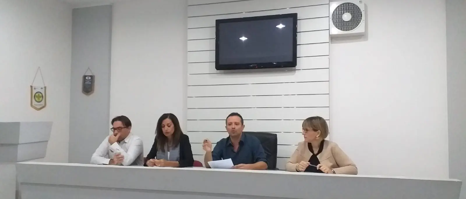 Villa, i consiglieri di minoranza contro l'amministrazione: «Diamo fastidio»