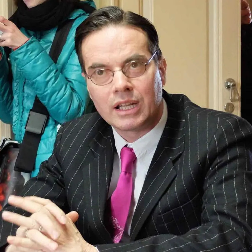 Elezioni a Reggio Calabria, Klaus Davi incontra i commercianti infuriati di Gallico