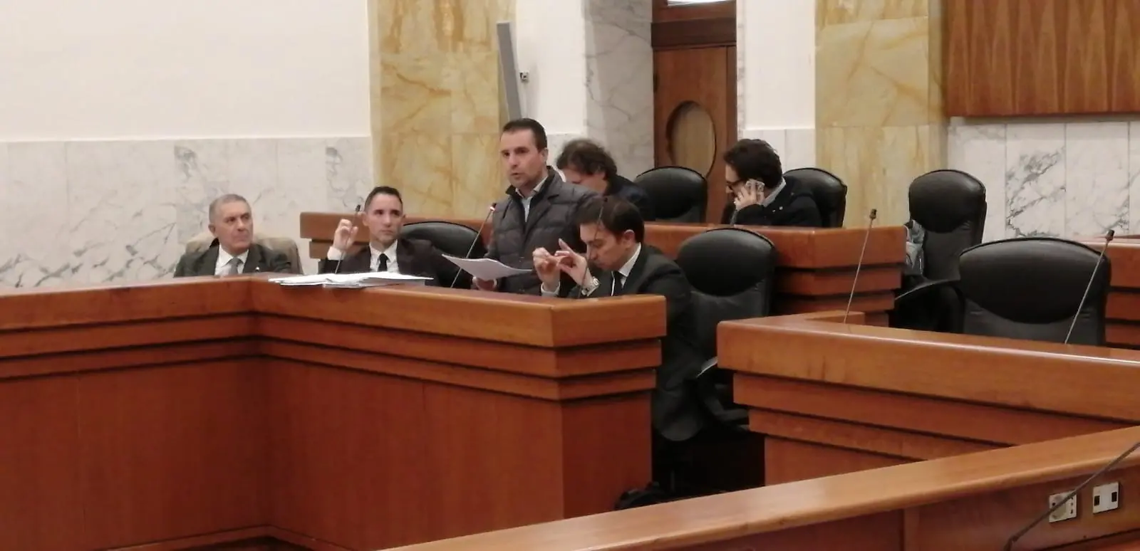Marino va in Fdi ma relaziona ancora da assessore di Falcomatà