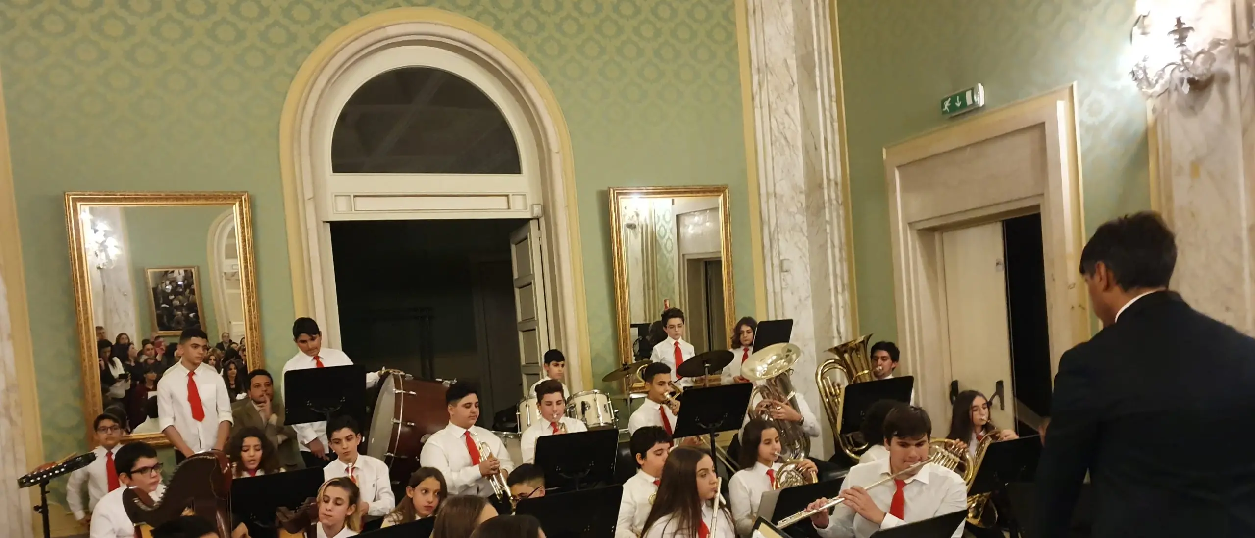 L'orchestra scolastica va in scena con il primo evento: \"Note di Natale\"