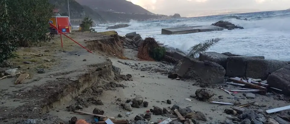 Mareggiata di Natale, Scilla e Favazzina gravemente colpite e ferite