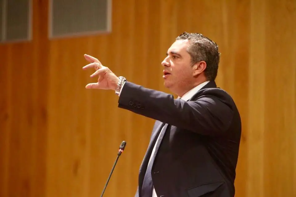 “Libro nero”, il giallo della doppia notifica a Sebi Romeo: la posizione era stata stralciata