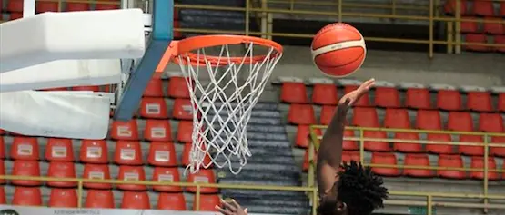 Coronavirus, attività sospese nel basket. Surace: «Nessuno rimarrà indietro»