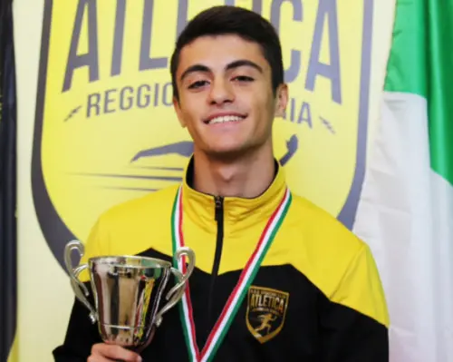 La sfida-social di Alessandro Vitale: «Sostenetemi in finale»