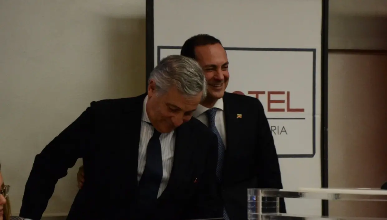 Regionali, Tajani a Reggio. Siclari: «Amico della Calabria»