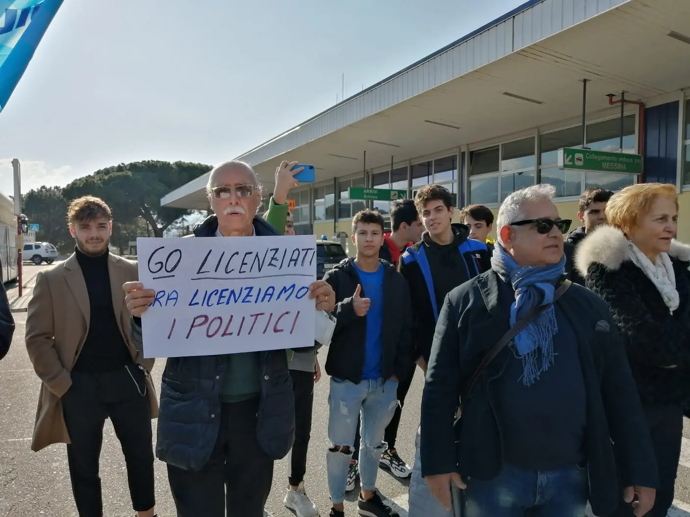 Aeroporto dello Stretto, Uilt Calabria sit-in per il ripristino di buone relazioni industriali