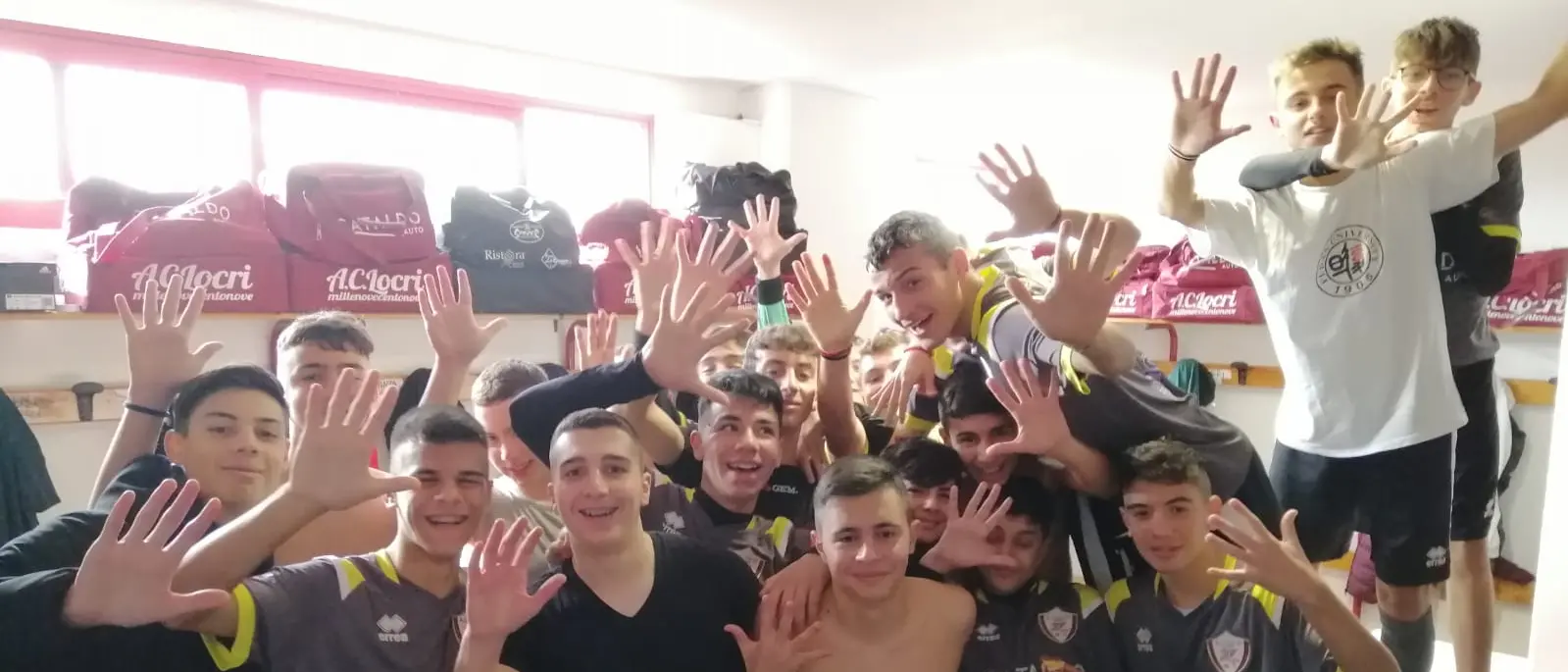 Il Baby Locri capolista vince ed allunga la sua volata