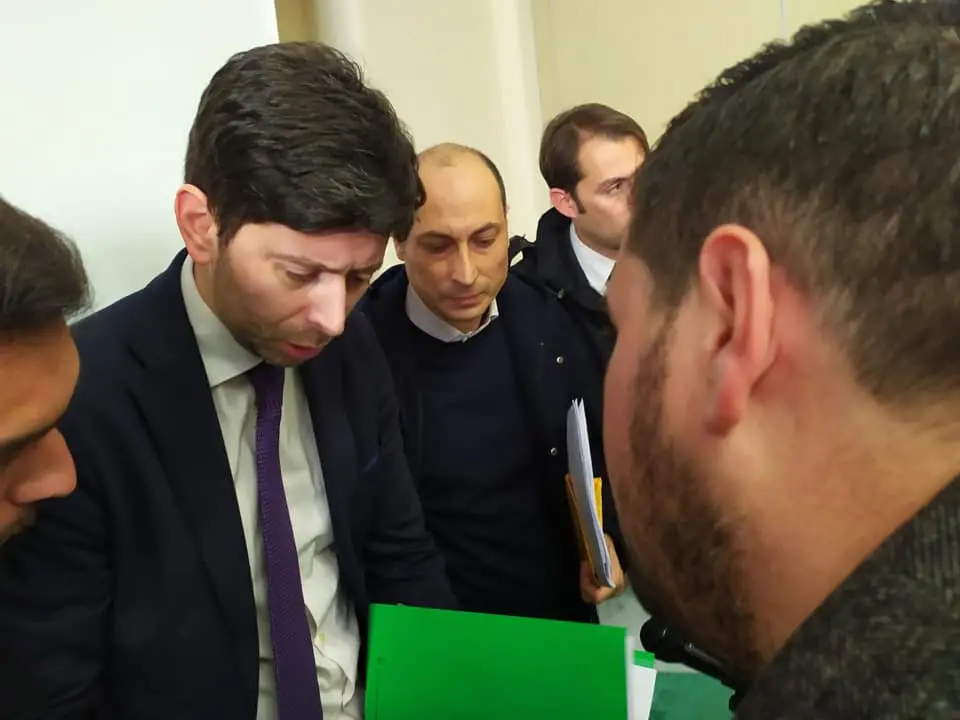 Gioia Tauro, il Comune sollecita il ministro Speranza sull'emergenza sanitaria e l'inoperatività dei commissari