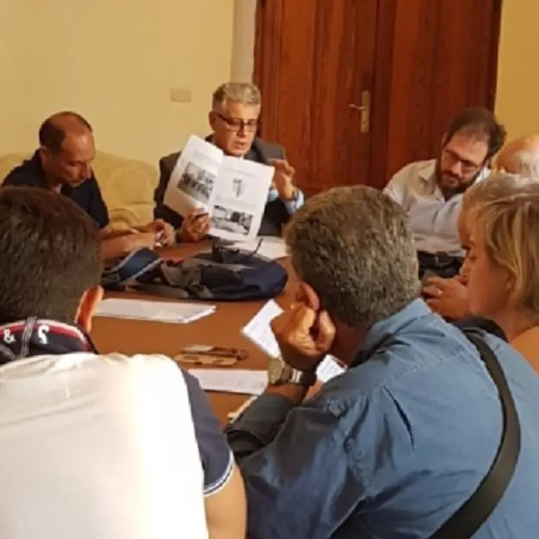 Rifiuti, Pizzimenti \"striglia\" Falcomatà: «Degrado diffuso in città»