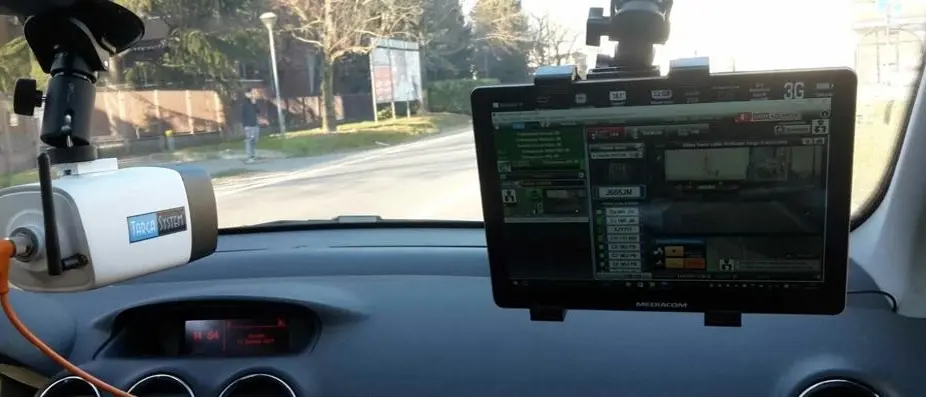 Targa system in azione a Reggio. Multe salate per i trasgressori