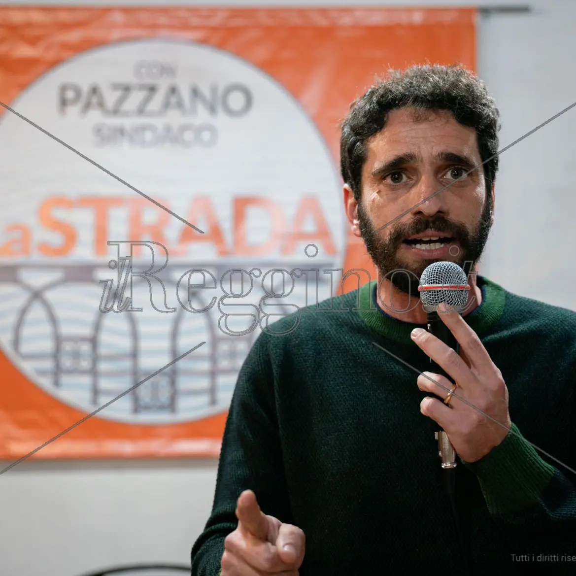 Comunali, Pazzano lancia la sfida: «E' l'ultima occasione per Reggio»