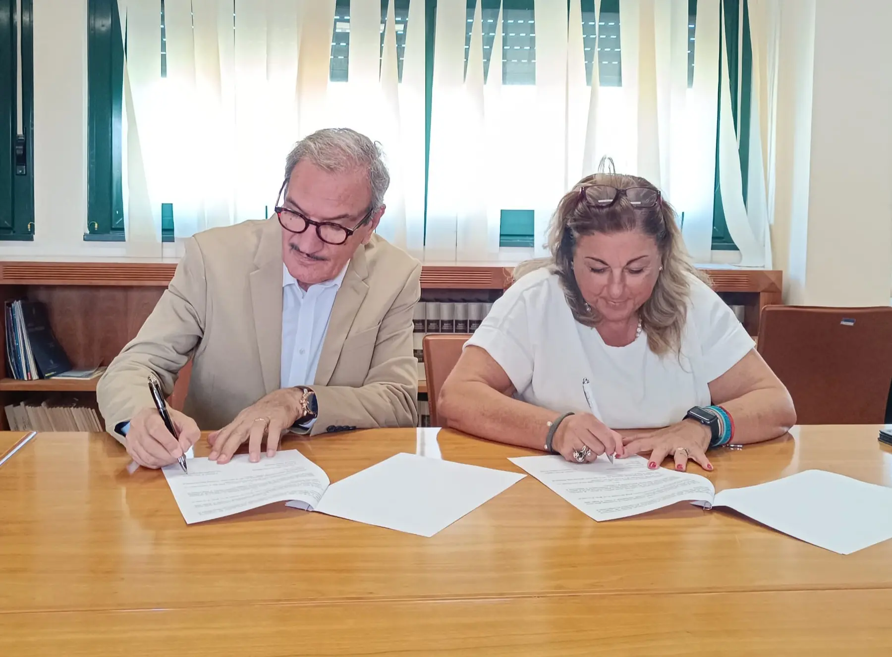 Detenuti al servizio della comunità: firmata la convenzione tra Comune e Casa circondariale di Vibo\n