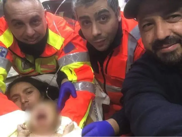 A Rosarno il miracolo della vita non ha atteso. Bimbo nasce in ambulanza