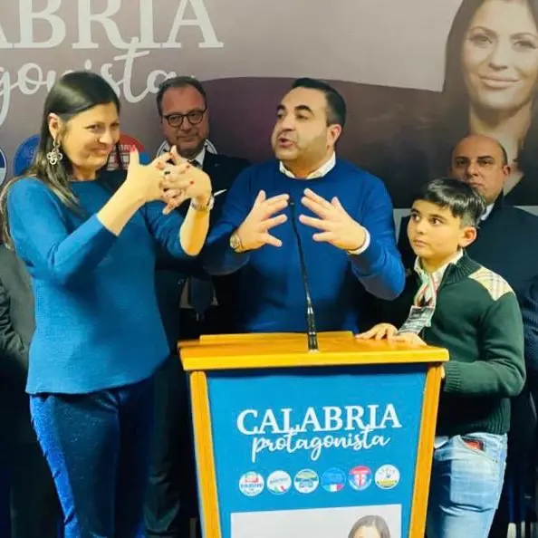 Cannizzaro vuole il Comune. «Senza tessera? Alla città serve sindaco brillante»