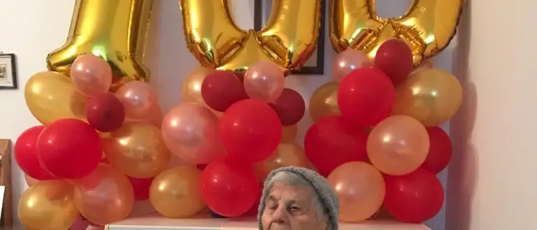 Sant’Ilario festeggia la nonnina centenaria. Gli auguri dell’amministrazione comunale