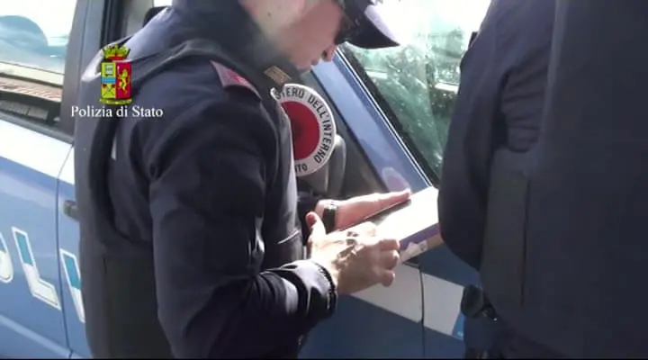 Guidava senza patente, arrestato Diego Rosmini