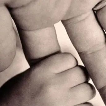 Affido e adozione di minori, il messaggio delle associazioni familiari