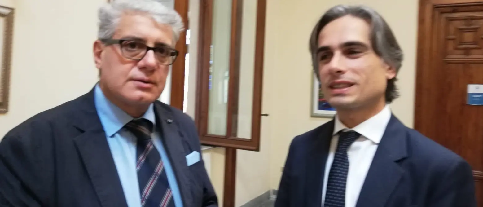 Caos rifiuti, Pizzimenti chiede al sindaco di dichiarare l'emergenza sanitaria