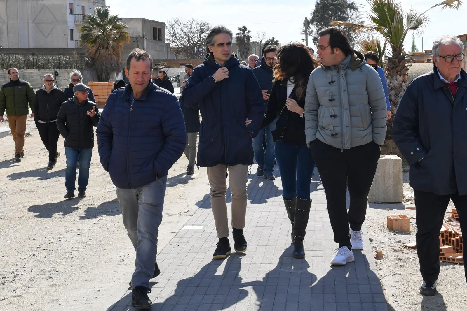 Falcomatà a passeggio sul cantiere del Parco Lineare Sud