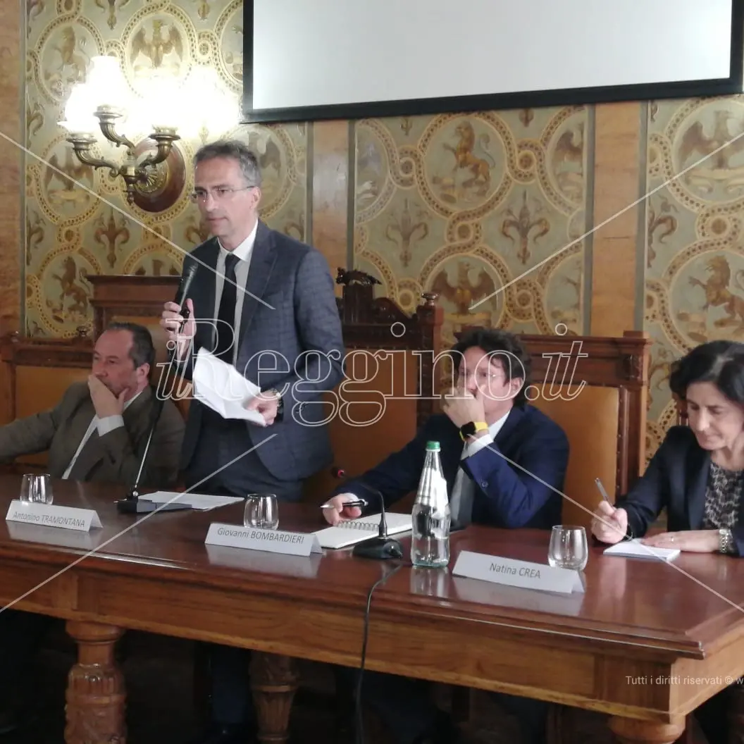 'Ndrangheta, imprenditori e Stato a braccetto per un'economia libera e legale