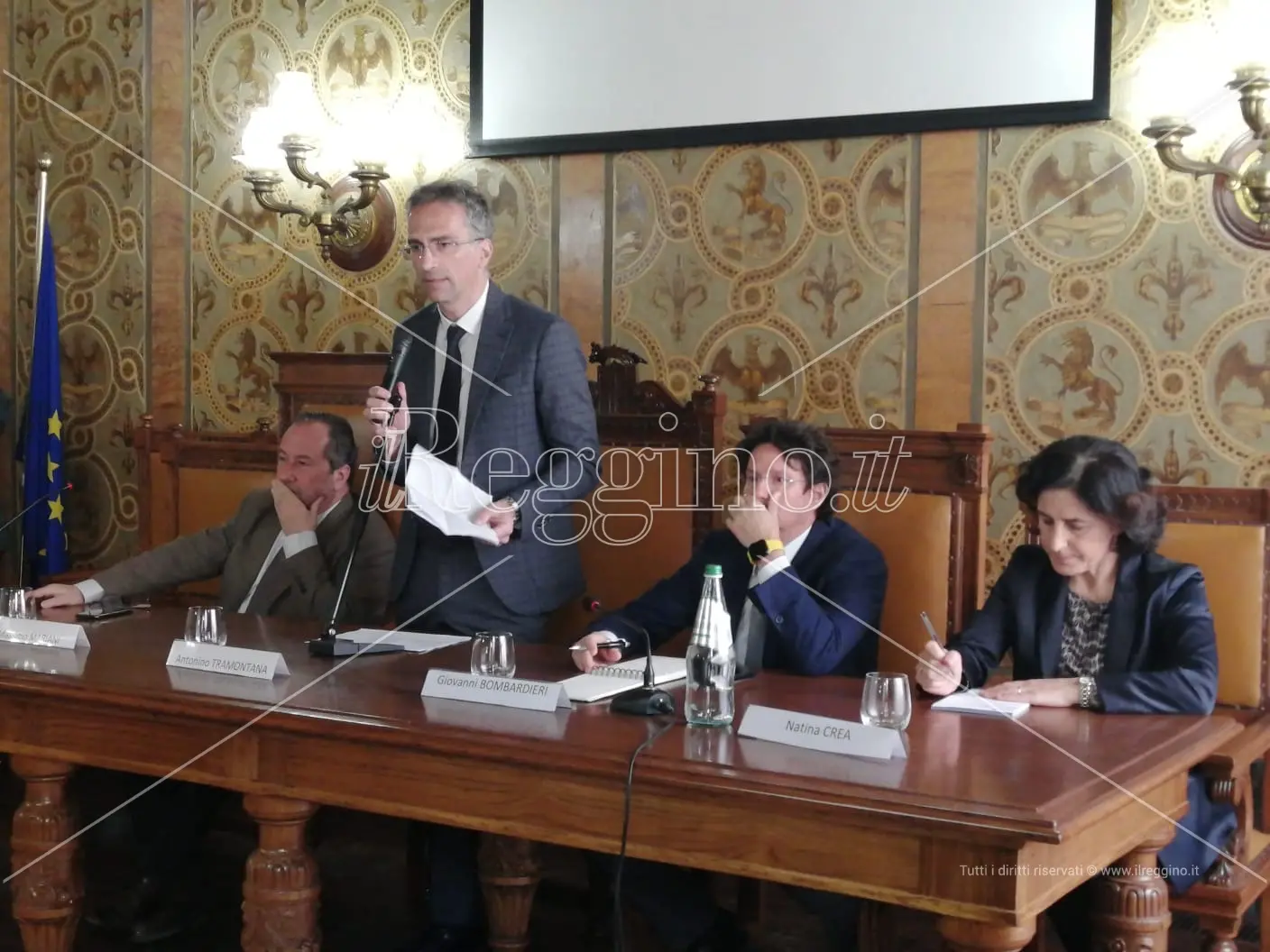 'Ndrangheta, imprenditori e Stato a braccetto per un'economia libera e legale