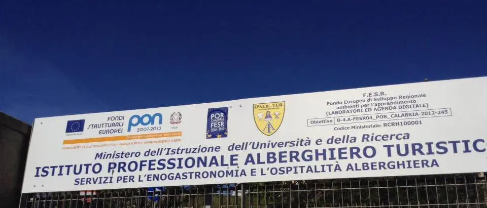 Coronavirus, a Villa chiude l'alberghiero. Allievi in isolamento per due giorni