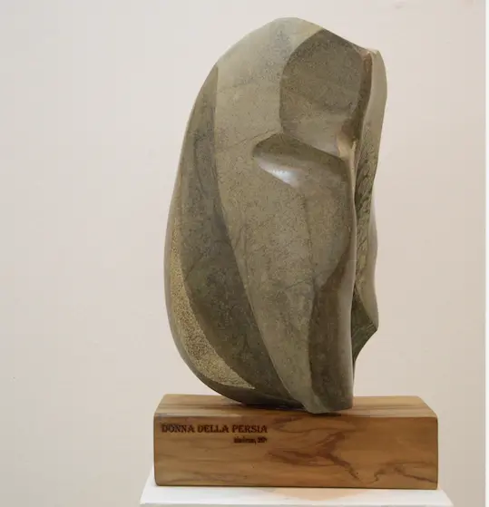 \"La forma e il pensiero\" in mostra al liceo artistico \"Preti Frangipane\"