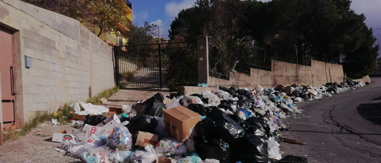 Diritto alla casa a Reggio, uscire dall’emergenza e programmare dignità