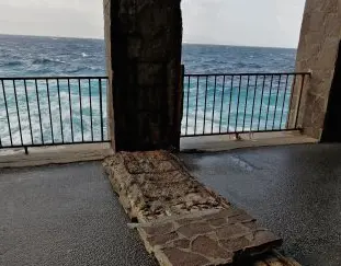 Scilla, cominciati i lavori di messa in sicurezza della galleria del porto