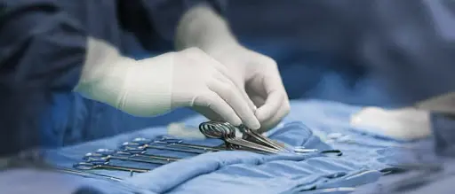 Primo intervento chirurgico su donna affetta da Coronavirus. Operata da medico reggino