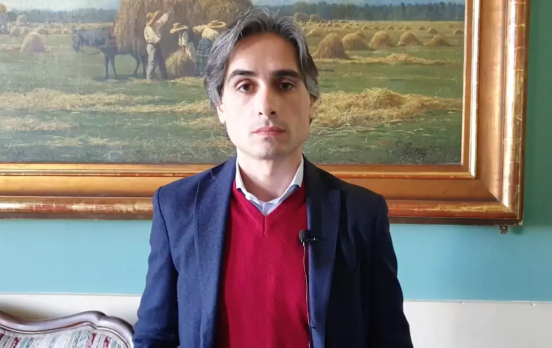 Chiusura aeroporto, Falcomatà scrive al ministro De Micheli affinchè si riveda la decisione