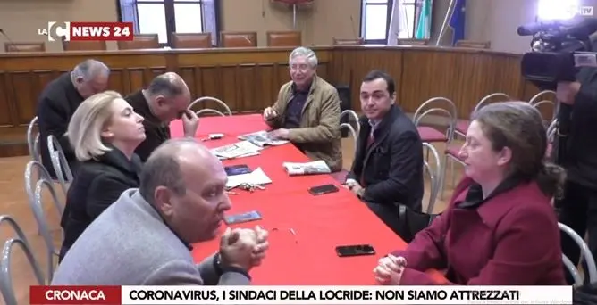 Rifiuti nella Locride, i sindaci chiedono l'intervento del Prefetto