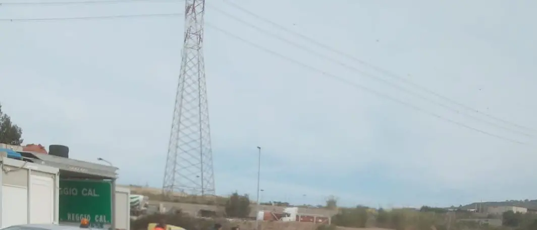 Coronavirus, la Feneal Uil: «I cantieri sull'A2 aperti solo in condizioni di sicurezza»