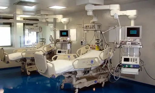 La Città metropolitana acquista ventilatori polmonari e attrezzature di sicurezza per gli Ospedali del territorio