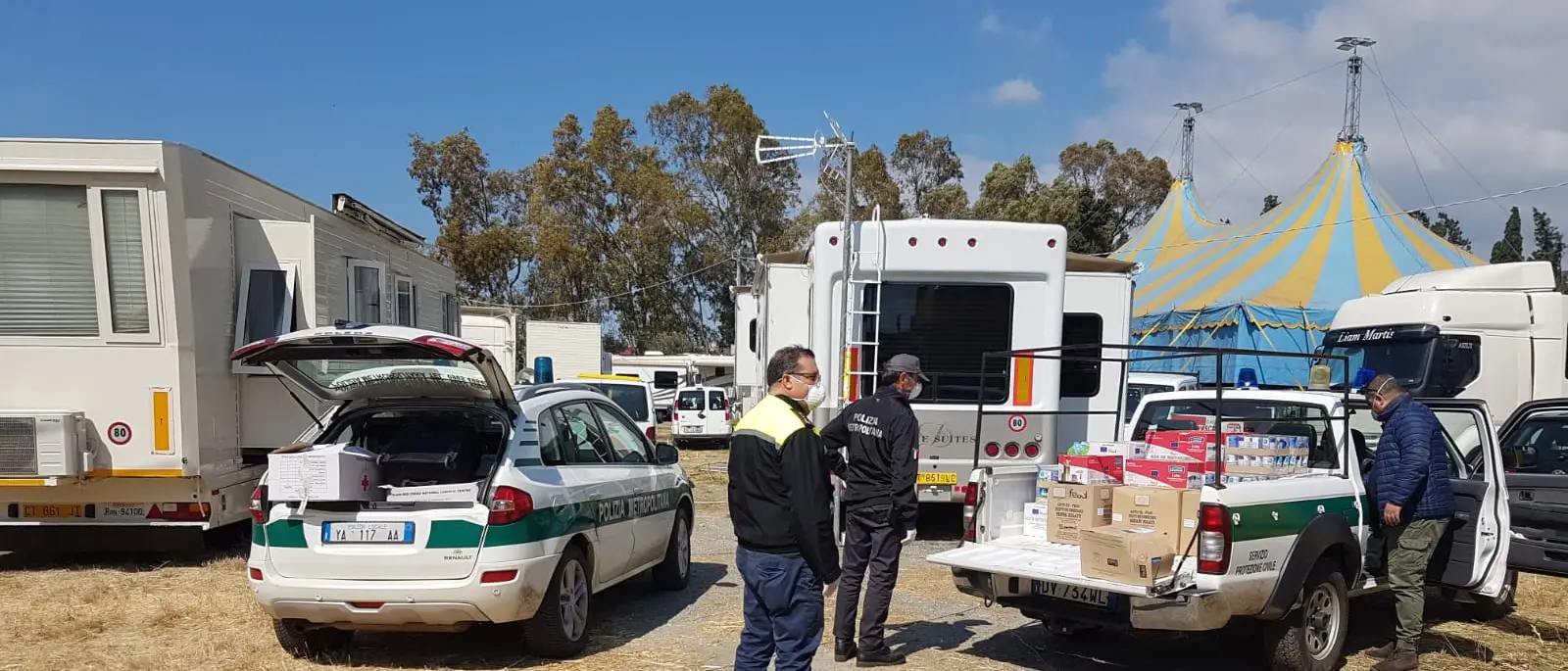 Coronavirus, circensi bloccati a Saline. Dalla Metrocity arrivano generi alimentari