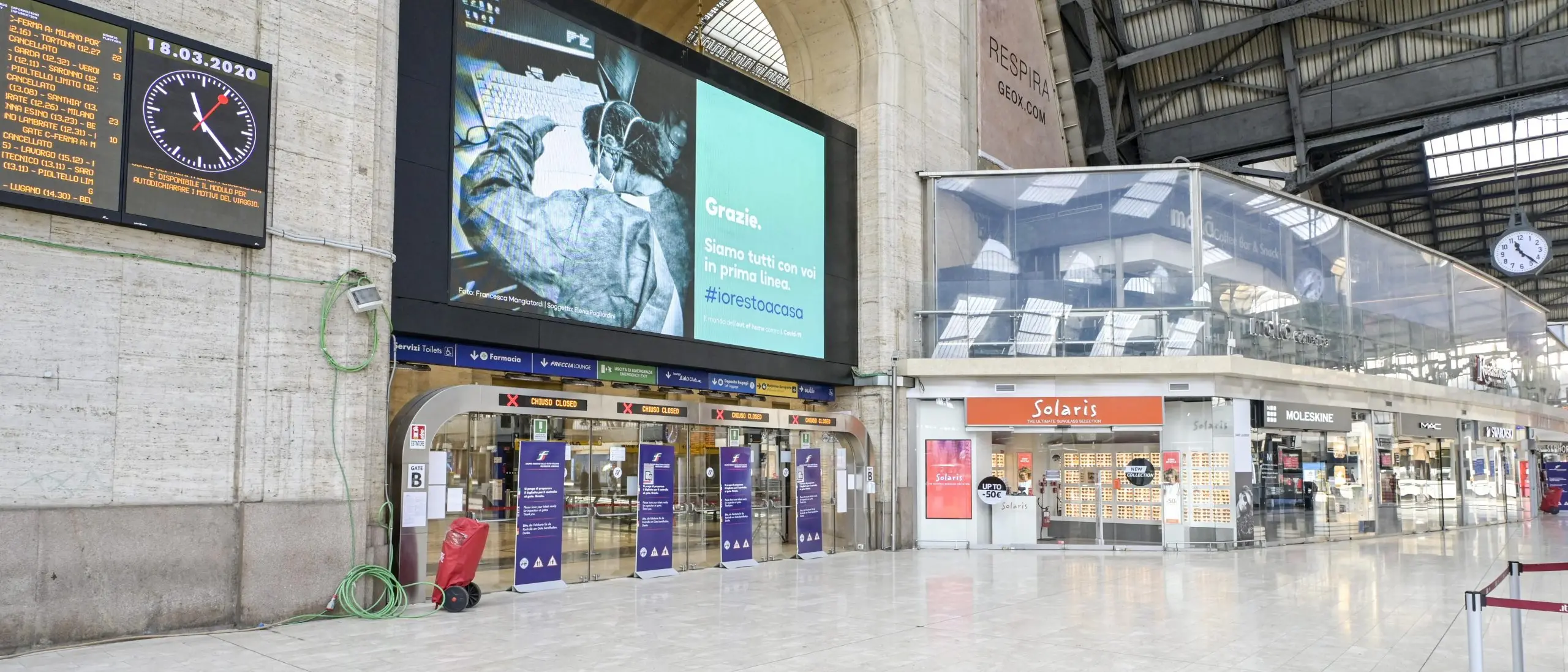 Coronavirus, al via la campagna outdoor \"Siamo tutti in prima linea\"