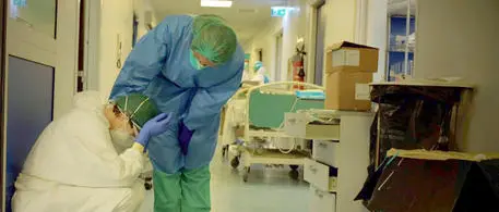 Coronavirus, le indennità della Regione per i sanitari calabresi «miserie ed elemosine»