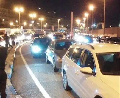 Coronavirus a Reggio Calabria, medici bloccati a causa delle corse ridotte di Caronte & Tourist