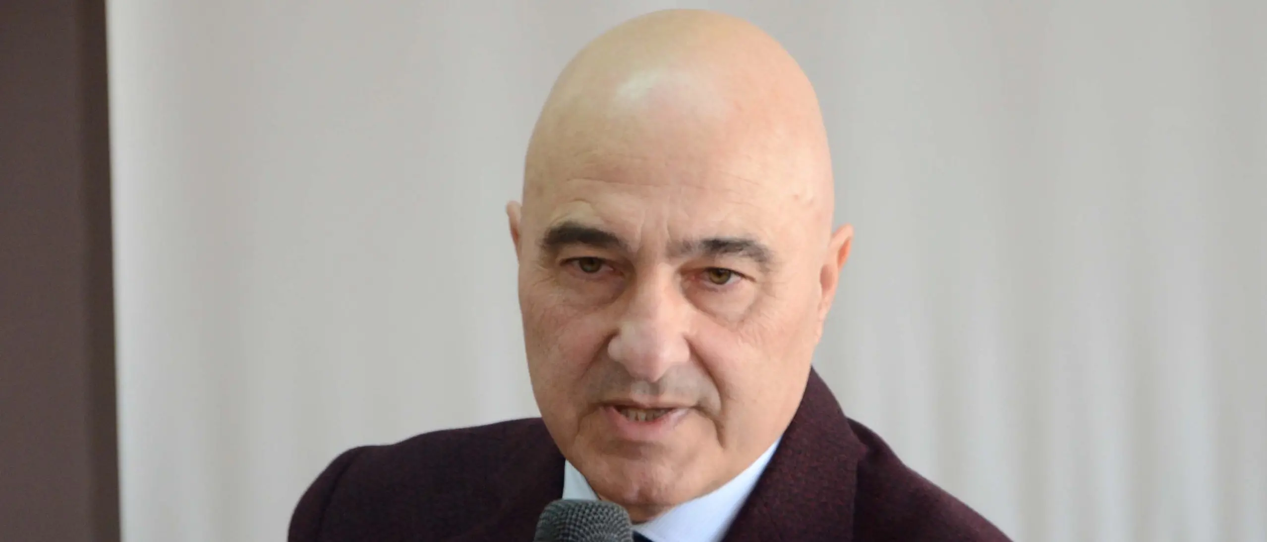 Reggio, Azzarà: «Sospensione Veronese incredibile e paradossale»