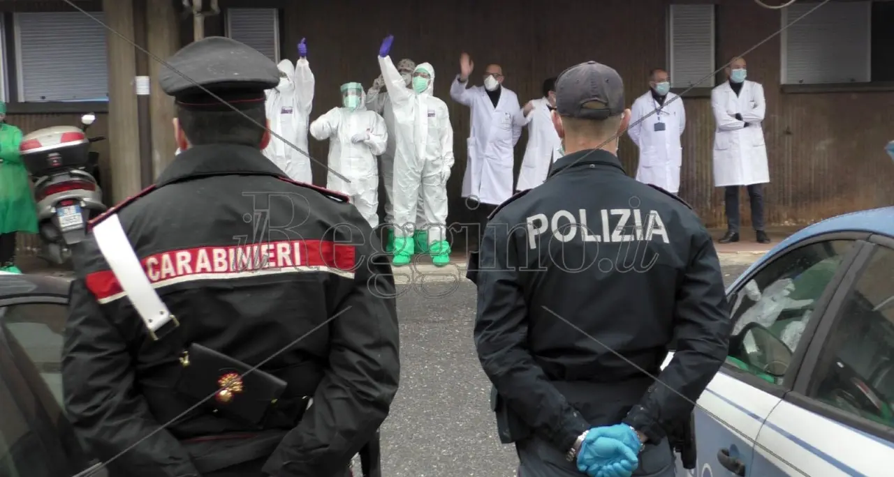 Cosenza, tentata truffa a un 88enne: due persone fermate durante l’intervento dei carabinieri\n